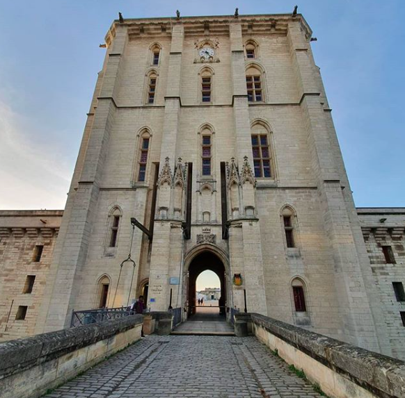 vincennes_de's tweet photo. Retrouvez-vous en famille autour d'un Escape Game le samedi 25 janvier. Venez nombreux au Château de Vincennes ! Retrouvez les infos sur notre site internet : https://t.co/5srhc9nBnE
#alltogether https://t.co/Z5Mjz1sVkA
