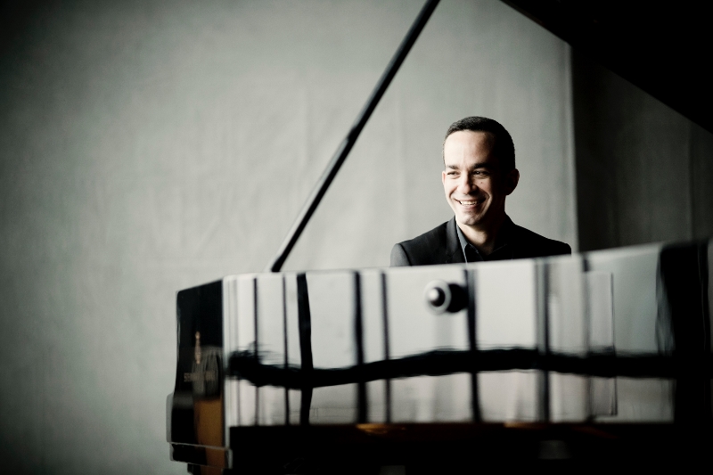 GRSymphony's tweet photo. Can't wait to have the great pianist Inon Barnatan join the #GRSymphony in one month for music including Schubert's 'Great' Symphony No. 9 on Feb. 14-15 in @DeVosPerfHall @IBarnatan https://t.co/wKFou3HyPG