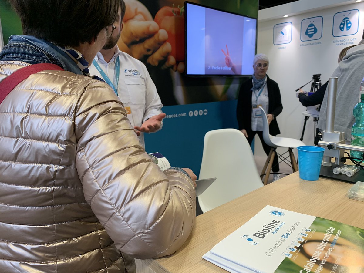 BegonThomas's tweet photo. #sival20 👉 visite du stand de @Bioline_AS expert du #Biocontrole 🐝🕷🐞 [Hall ARD stand 62] https://t.co/rj3v0Ifqk1