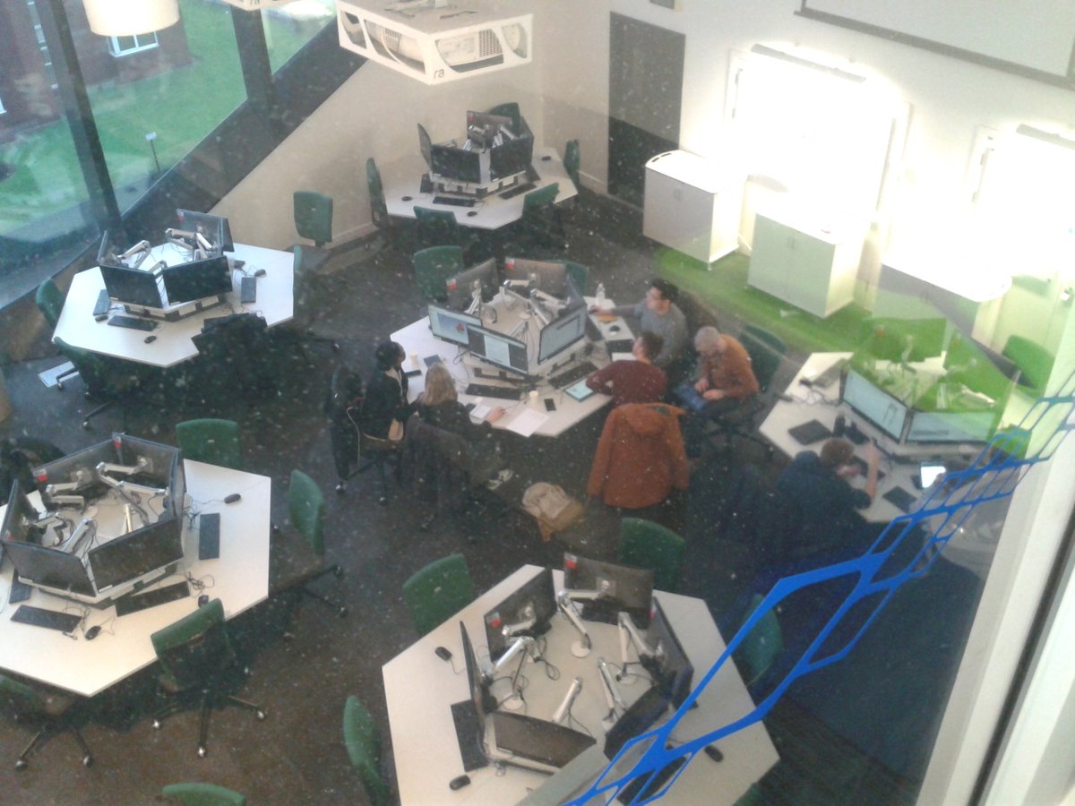 MultiSimAward's tweet photo. One of the @OATechNetwork @MultiSimAward   @Insigneo #Modelathon20 teams working on the #Modelathon challenges on the biomechanics of osteoarthritic joints in the @shefunidiamond @SheffUniEng, which is a great venue for this event. https://t.co/bnwHSImcaI