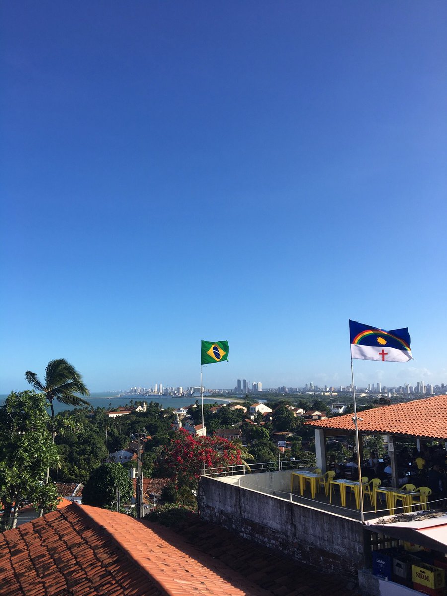 A bandeira de Pernambuco é a mais linda mesmo 💙