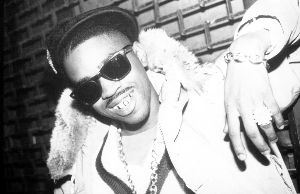 Happy Birthday Slick Rick! How many chains you have on today || Getty Images 