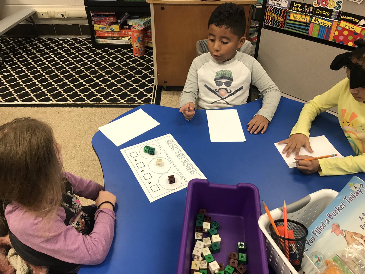 MrsRebman25's tweet photo. Adding 3 addends to get a sum @SedgeGardenES https://t.co/xYOwO2Uvdn