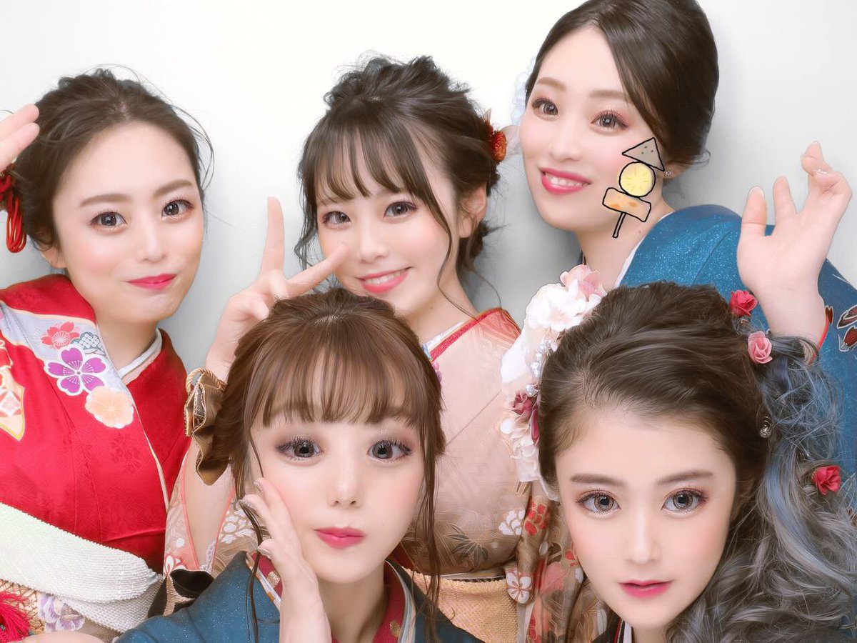xxmyb18's tweet photo. 行かんとか言いよったけど、、🤭

何歳なっても中身はみーんな変わらん🤦‍♀️らぶだよ https://t.co/iFsOwKvpPu