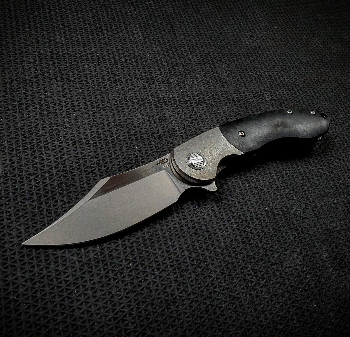 Metal_Complex's tweet photo. The Bestech BowieTie - This might be my favorite Bestech EVER! My review here - https://t.co/kXCr0tisbE
.
.
#bestechknives #bestech #bestechbowietie #knife #knifecommunity #knifenut #knifepics #knifelife #knives #edc #knifegasm #knifecollection  #knifeaddiction #edcknife https://t.co/t3gx0xdU8q