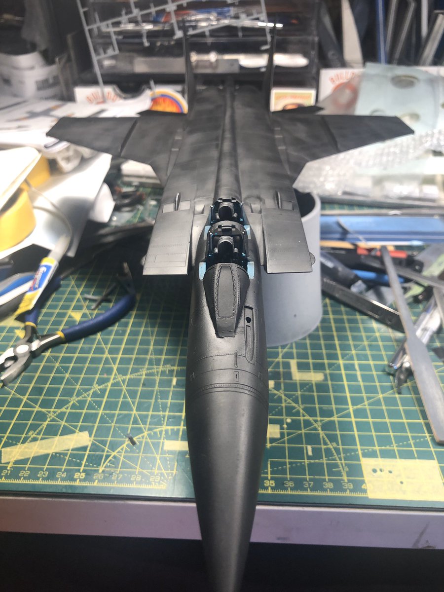 bulldogscalem's tweet photo. ✈️Mig-31 B/BM
📏1/48
🛠HobbyBoss
🎨MrHobby 1500 black primer
Tamiya paints for the marbling.
@MrHobby_GWS
#wip #workinprogress
#scalemodel #scalemodelling #scalemodeling #scaleairplane
#scalemodelkit #scalemodeler #hobbybossmodels #hobbybosskits https://t.co/KT6hfgrzEZ