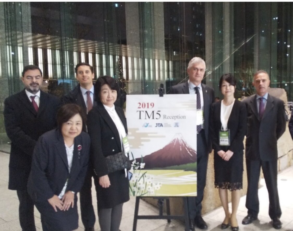 FionaLesi's tweet image. Great photo just received of ⁦@LESIntl⁩ delegation attending recent EUIPO TM5 meeting &amp;amp;reception in Tokyo  - many thanks to Junko Sugimura ,Chikako Hashimoto &amp;amp; Akiko Tomishige for attending ⁦@YMC_LESI⁩ ⁦@danacolors⁩
