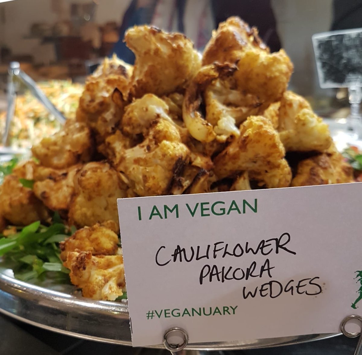 CafesbyHPL's tweet photo. Visit Café Modern One for delicious #vegan salads and cakes! #veganuary @veganuary @NatGalleriesSco https://t.co/d22YBKvovt