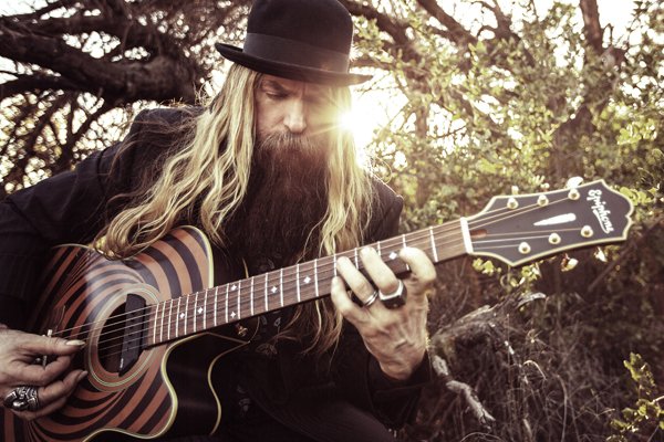 blackdaystw's tweet photo. Break me down and roll me once again
Got no time to think of now and then
Catch my breath pick myself up off the floor
One more drink...🎵
Zakk Wylde - Blessed hellride
#ZakkWylde #BlackLabelSociety #BLS #blessedhellride #HBD 🍀🍻🤘🎵🎸🎶
https://t.co/MixZyeu20o https://t.co/1UTNJtImLv