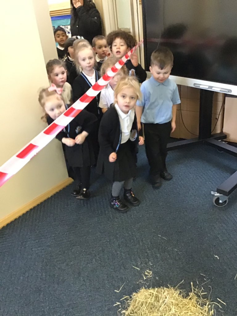 asmreception's tweet photo. There has been a wolf on the loose in Reception! He made a mess of our classroom and left us mixed up messages to put together. He has taken a pig so we are making posters to help get him back! 🐷 🐺 #missingpig https://t.co/KtltDClg20