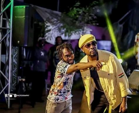 TyCuunMaaye's tweet photo. you see that dude over there, he's called @TyCuunMaaye! He's the next big thing to Gh rap music, Watch his #OUTRAP video and see He dey rap rofffff >>> https://t.co/fE1hV4wMd6
Cc @ElormBeenie ππ. https://t.co/2Y1WEu44gE
