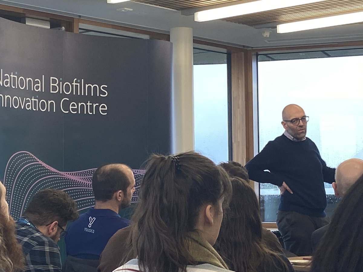 KeevilW's tweet photo. Great to see my (very) old student, Dave BRADSHAW, from GSK give an oral Biofilms talk and his companyโs priorities for this to NBIC Fellows. Future career opportunities! After surviving me, Dave did a PhD with Phil Marsh and went on to establish a very successful career at GSK. https://t.co/Tkjp5c5jIb