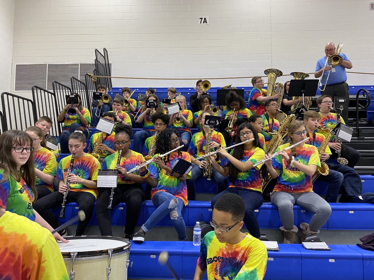The RMS Jazz Band provided some great music to cheer our Varsity Ravens on to victory last night.  ⁦<a href="/RMSRavens/">Rockvale Middle</a>⁩