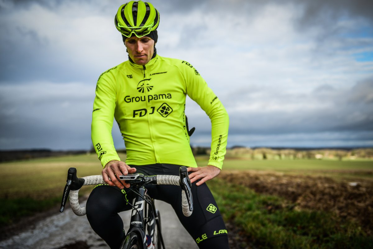 Équipe Cycliste Groupama-FDJ (@groupamafdj) on Twitter photo Merci à nos partenaires @Ale_Cycling, Giro et <a href="/Garmin/">Garmin</a> qui ont travaillé à la concrétisation de ce projet cher à tous les coureurs de <a href="/GroupamaFDJ/">Équipe Cycliste Groupama-FDJ</a>
Merci à <a href="/ArnaudDemare/">Arnaud Demare</a> pour son implication 👌 Merci à nos partenaires @Ale_Cycling, Giro et <a href="/Garmin/">Garmin</a> qui ont travaillé à la concrétisation de ce projet cher à tous les coureurs de <a href="/GroupamaFDJ/">Équipe Cycliste Groupama-FDJ</a>
Merci à <a href="/ArnaudDemare/">Arnaud Demare</a> pour son implication 👌