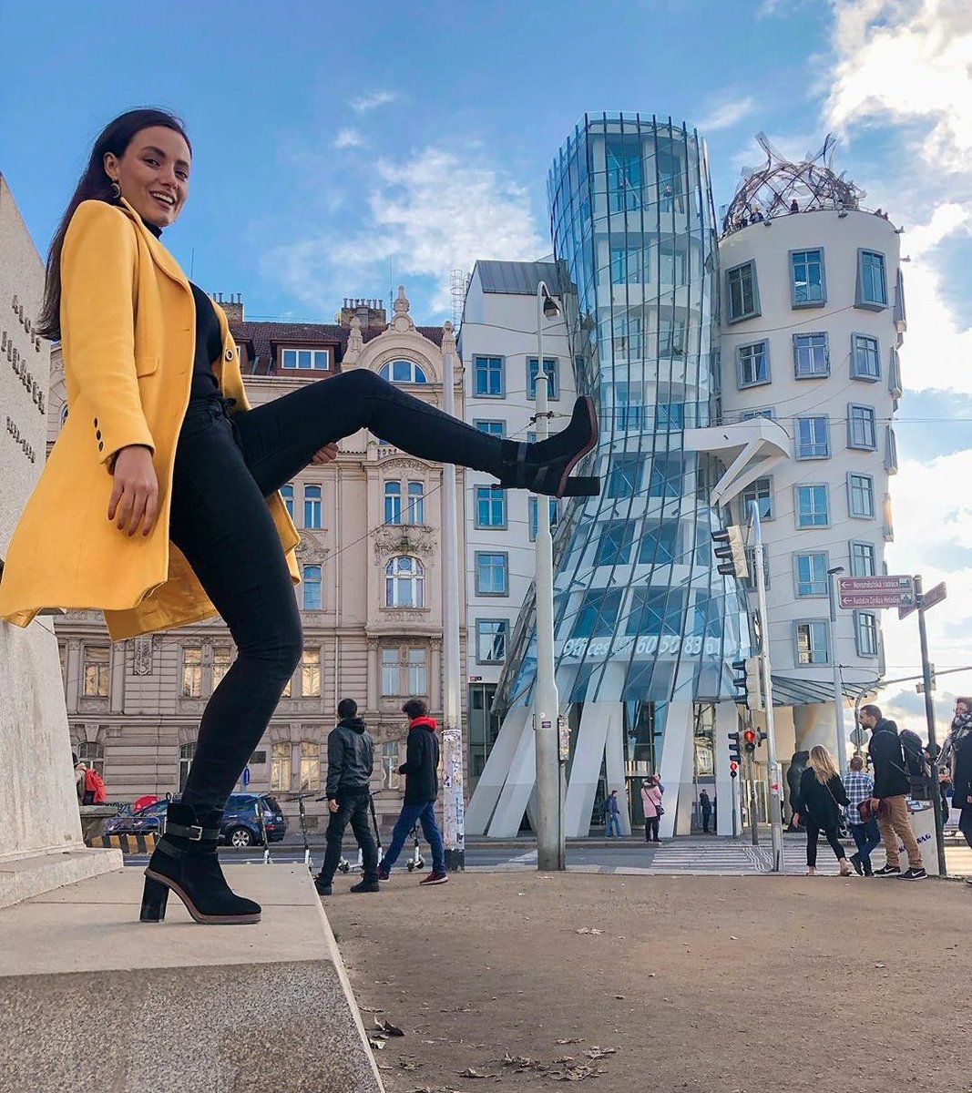 inc_memories's tweet photo. Prague, Czech republic
FEATURE: 📷@terry_duskova
Fact - Frank Gehry designed this beautiful architecture. Its concept was inspired by the dance skills of the famous film couple – Fred Astaire and the glass tower, his partner Ginger Rogers. 
#travel #traveling #traveltheworld https://t.co/Z547sQ7XI2