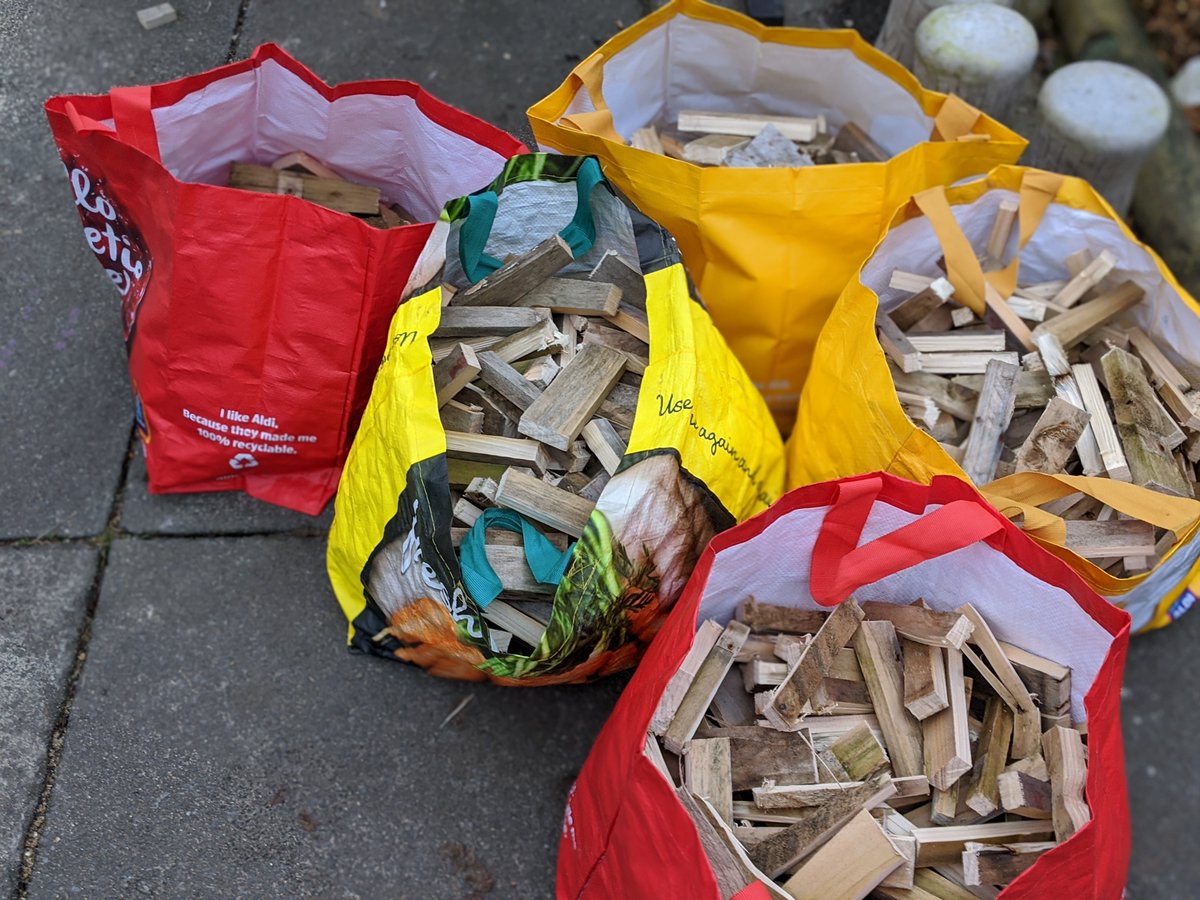 acenorthwest's tweet photo. The ACE Gardeners have been busy chopping wood this week ready to go ON SALE.
Come on down and buy some quality wood and support the local community!
Available to buy from the ACE Place.
Logs - £3.50 per bag
Small bags of kindling - £1.50
Large bags of kindling - £3.50
#thisisace https://t.co/MfPB9TJOMl