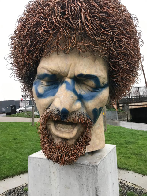 DubCityCouncil's tweet photo. Thanks @pmacdublin for removing graffiti from the Luke Kelly statue so quickly &amp; restoring it to its former glory.
#LukeKelly #graffitiremoval https://t.co/9iOfrEkT49