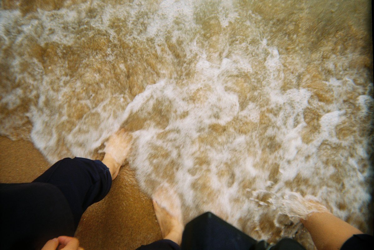 jantothejanz's tweet photo. Jomtien beach ( Pattaya ) ,Chonburi ,Thailand🇹🇭

#jalalalaxfilm
#filmphotography #film #kitkatcamera #กล้องคิทแคท https://t.co/XMJ7v3L70P