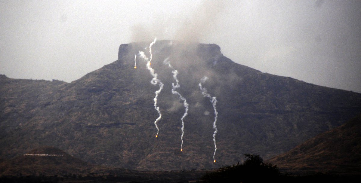 #TOPCHI2020 : An integrated Firepower Exercise 2020 held at School of Artillery, Devlali, Nashik
@MahaDGIPR @nashik_feed @adgpi @DefenceMinIndia @hashnashik 
@deshdoot @SakalNashik @NashikMt