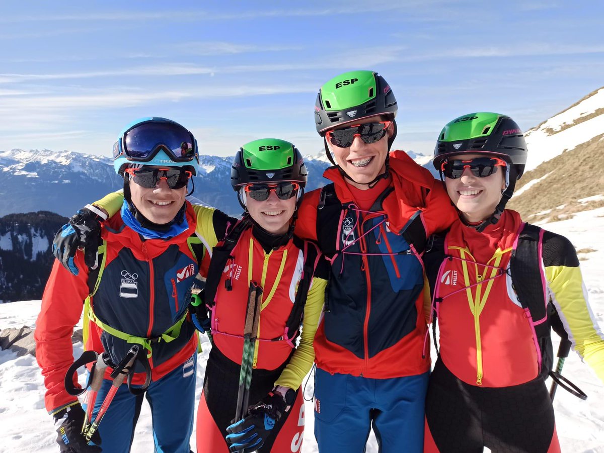 ¡¡De nuevo una medalla para 🇪🇸 en los #YouthOlympics2020!!

María Costa, Marc Radua, Ares Torra y Ot Ferrer se llevan el 🥉en el relevo mixto de #esquídemontaña de <a href="/lausanne2020/">Lausanne 2020 ❄️ Winter Youth Olympic Games 🥇🥈🥉</a>

🙌🙌Sois grandes🙌🙌<a href="/fedme_es/">Fedme</a> #ESPasion #skimofedme