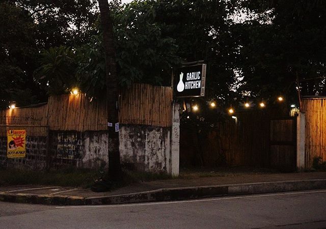 pauloy's tweet photo. somewhere on Maginhawa Street https://t.co/YkWhNie3fC