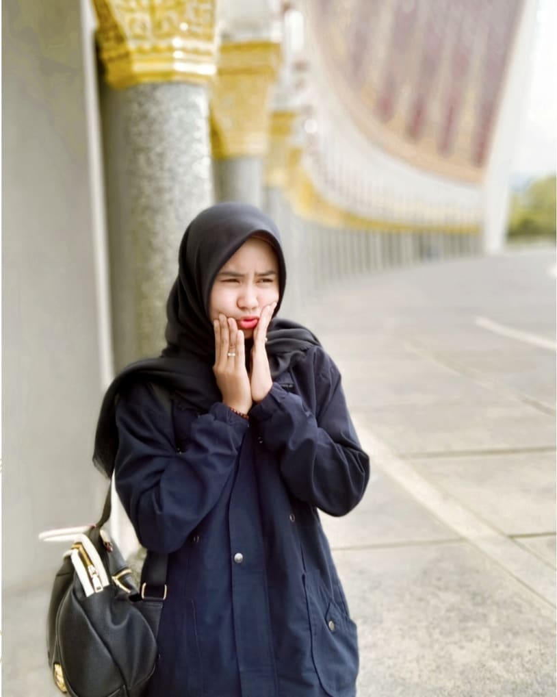 aamiin_yarobb's tweet photo. Mau dong jadi #PacarIdaman nya lelaki. Hehehhe
#ngimpi #alakadarnya Cantik https://t.co/0L6Mm4CwQl