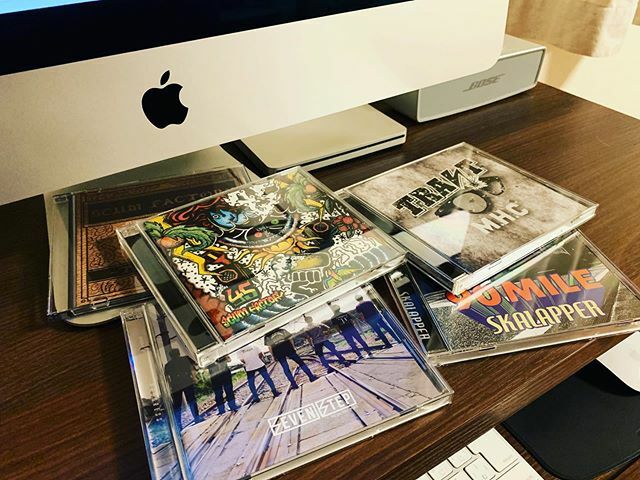 clinkyamada's tweet photo. 明日はCLINK定休日。
ちょっと遠出する予定なので3連休中に入手した音源達をお取り込み中です。
#SevenStep
#TRAST
#SKALAPPER
#ScumFactory
半分くらいは戴き物です。
ありがとうございました🙇♂️ https://t.co/We9KG54A0p https://t.co/B6bucgEEwJ