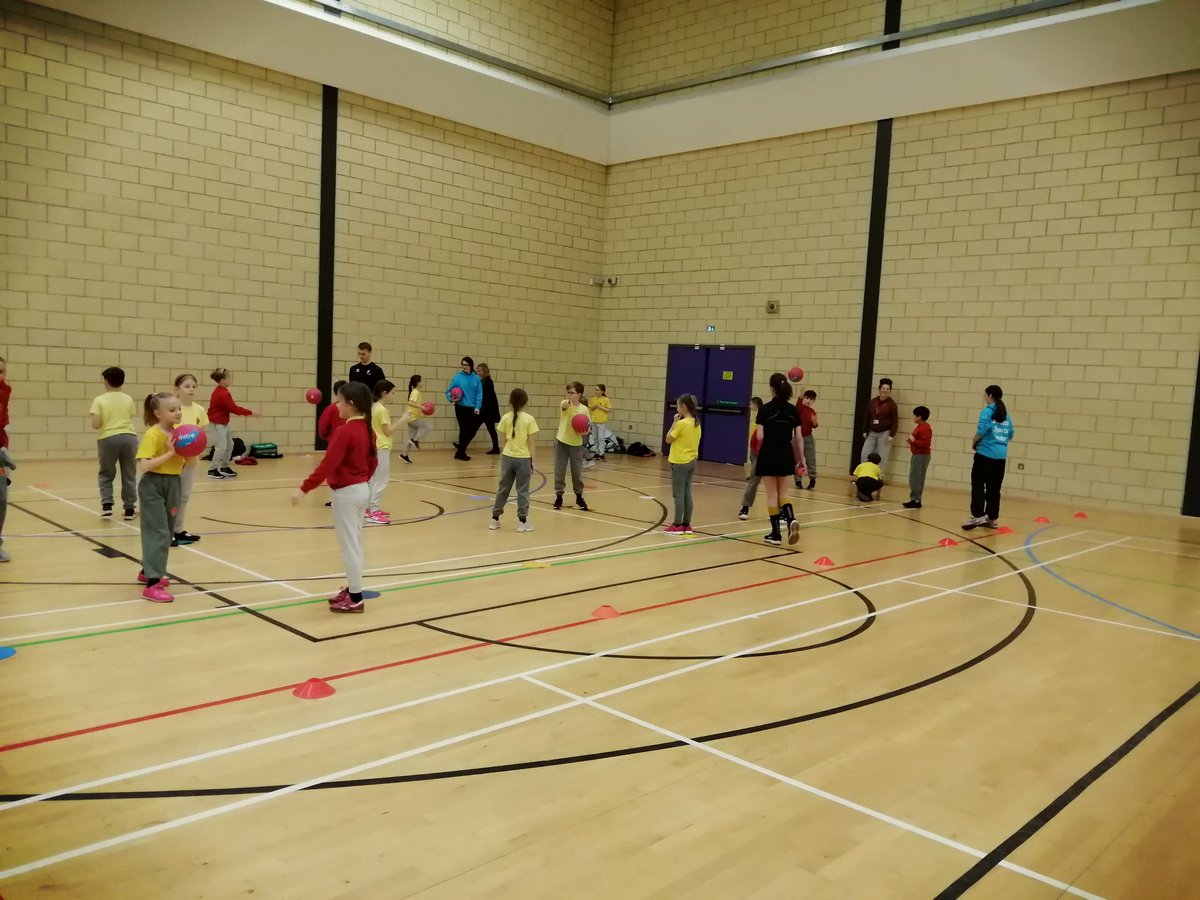 Great morning at the Yr3/4 netball skills festival &amp; thank you to our wonderful leaders from <a href="/IanRamseyPE/">Ian Ramsey PE Dept</a>