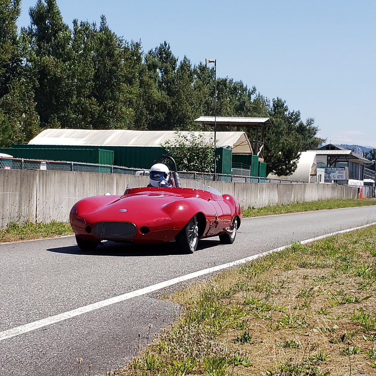 VAautosports's tweet photo. Sometimes we get to see some pretty cool cars.
Any idea on the make of car and year?

#velocityautosports #missionraceway #HPDE #highperformancedriverseducation #performancedriver #trackaddict #trackjunkie #racecar #racedriver #drivercoaching  #nevergiveup #lovemyjob https://t.co/RBN2m6Ti6P