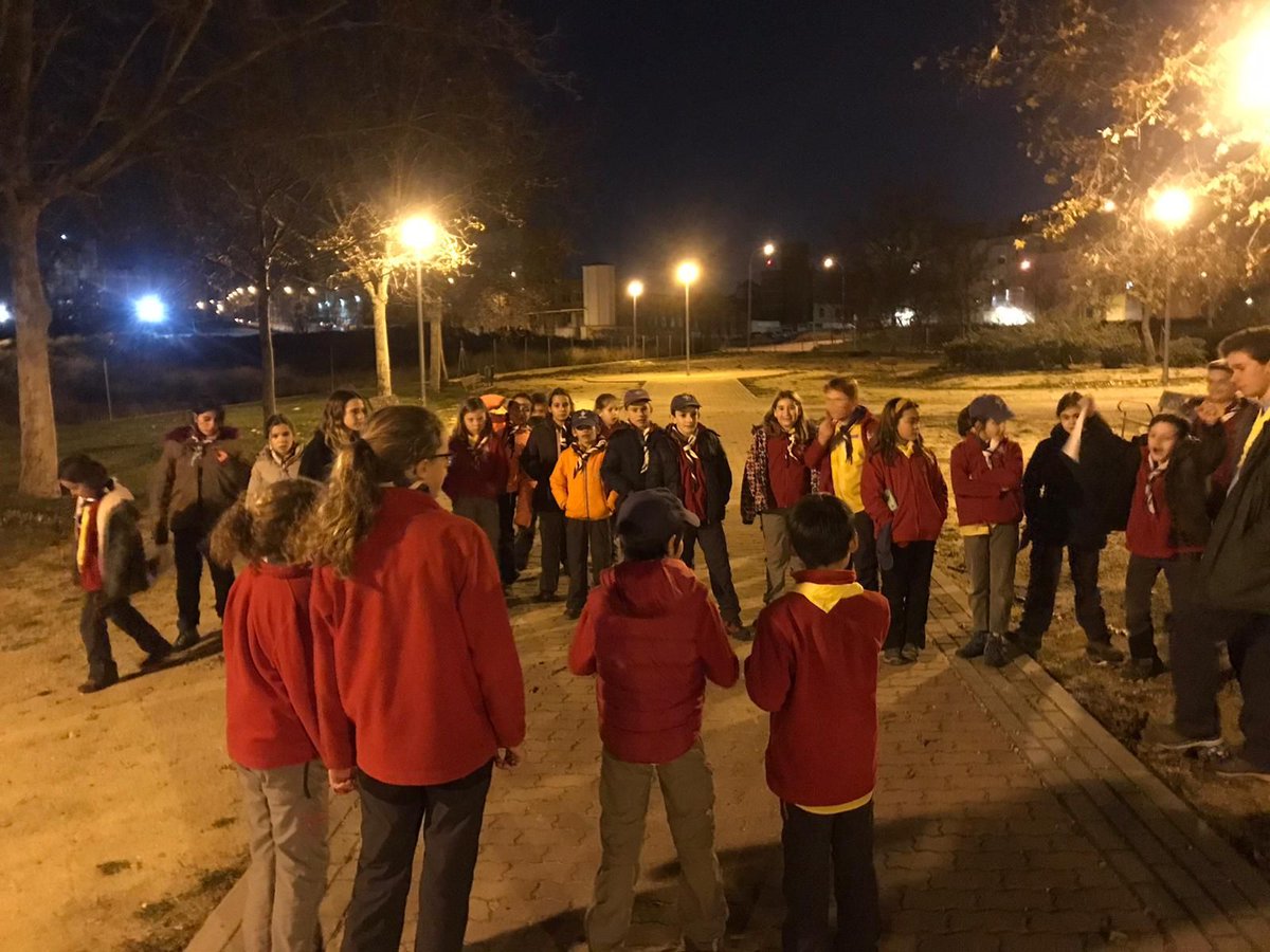 gsorionMadrid's tweet photo. Seeonee ha comenzado el trimestre conociendo a fondo la Caza. Hicimos un gymkhana basada en las habilidades de los villanos. ¡Estamos preparados para conquistar el mundo! ¡Más en https://t.co/UqcAiOBMvv!
#gsorion #scouts #scouting #manada #seeonee #lobatos https://t.co/UA45IfnuGR