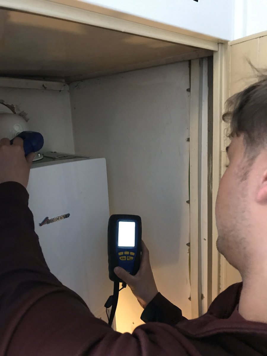 To limit wear over time while ensuring your boiler is in good working condition and making sure it’s safe, it’s really important you get your boiler serviced annually! It is also a requirement of your boilers warranty!
<a href="/salopheating/">Salop Heating Ltd</a> <a href="/FSBShropshire/">FSB Shropshire</a> #fsb #boiler #shropshire
