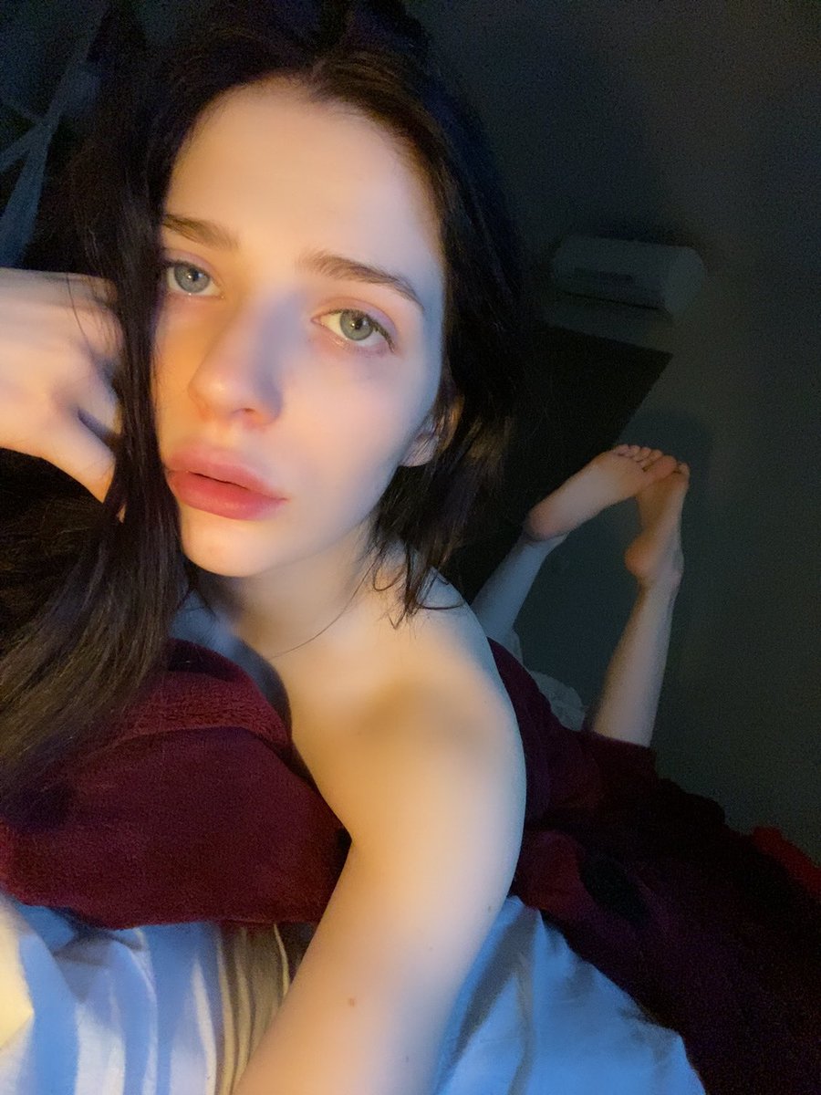 Littlereislin ph. Littlereislin 365. Little reslin актриса. Via hub. Via hub.