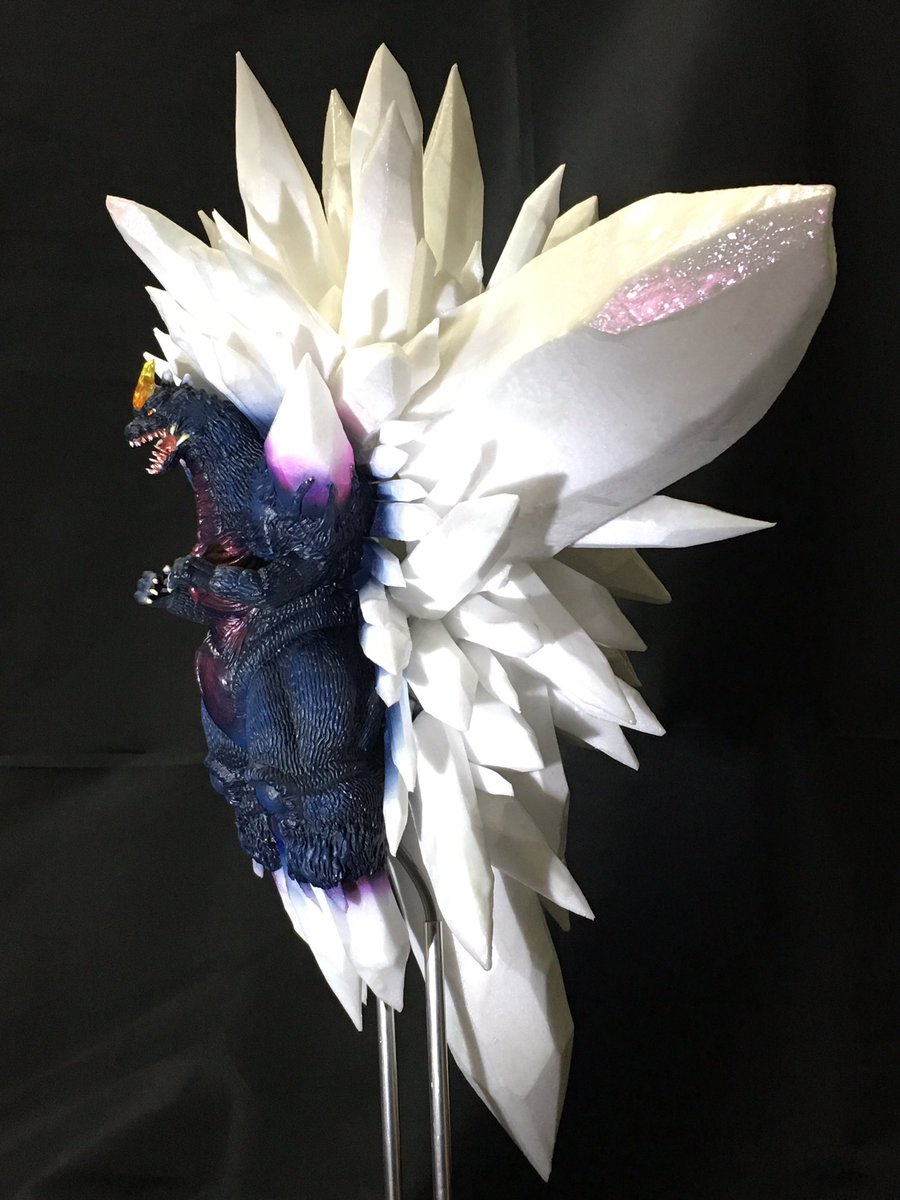 破 壊 神 降 臨 「スペースゴジラ飛行形態」完成しました！ バンダイの