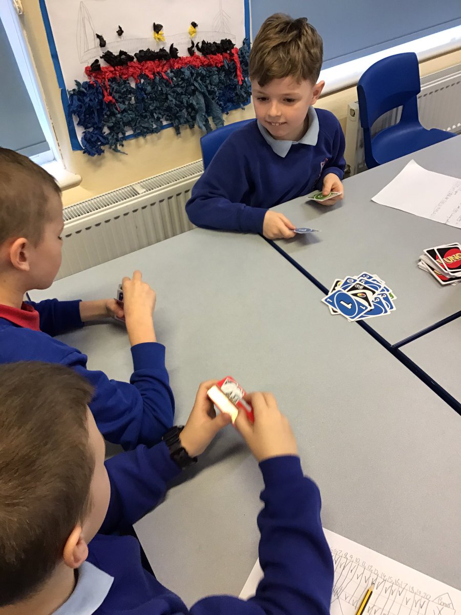 StColumbasCPS's tweet image. Year 4 enjoying wet playtime #rainingoutside #indoorfun @csptsa