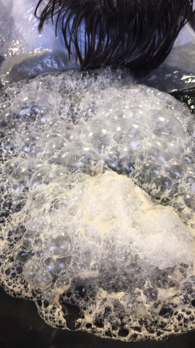 TOWA114108's tweet photo. ハーブマジック開発者　島計雄先生の福岡健美工房様でのカウンセリングデーでした。
『アレルギー』のお客様がかなり多いですね。
ハーブマジックはアレルギーの方の為にあるようなもの^_^
特に九州、山口はPM2.5や花粉などの飛散量が多い地域ですので
しっかりとマスクなどで防御する事がオススメです https://t.co/xY2HwcNGKV
