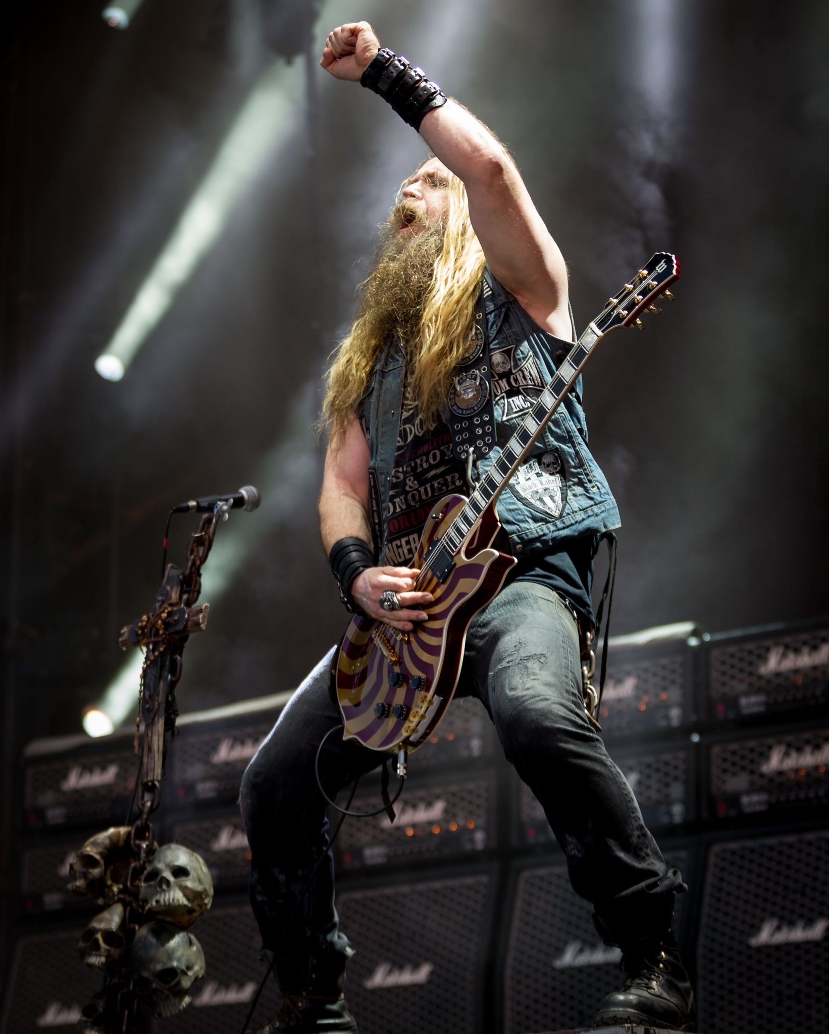 Happy Birthday to the lead guitar legend that is Zakk Wylde. 