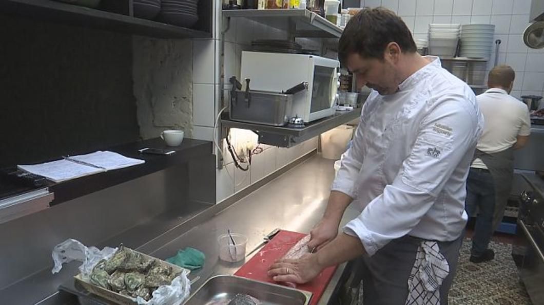 TVLbe's tweet image. Door Michelinster moet restaurant Ogst werking aanpassen buff.ly/30iSkO8 #tvlnieuws #restaurant #Ogst #Michelinster #Hasselt