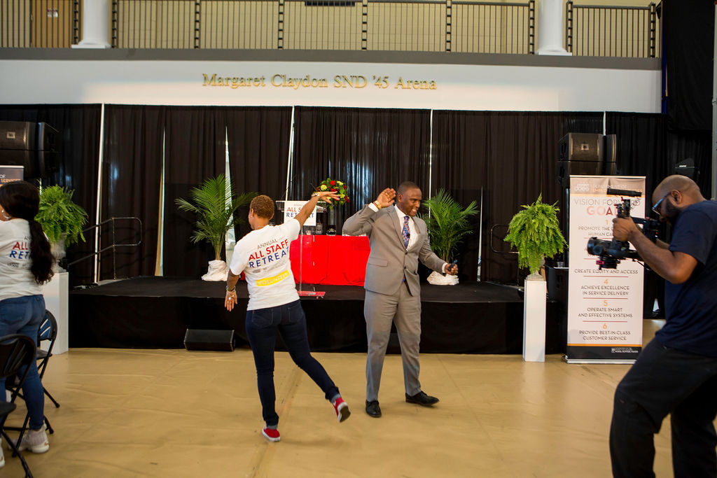 coachdspeaks's tweet image. On my way to Texas to train the staff and leaders of Workforce Solutions-Southeast Texas on our nationally acclaimed &quot;Workforce Development Success Frameworks&quot; Model.&quot; It truly takes teamwork.   #workforcesolutions #workforcedevelopmentboard #workforcedevelopment #wioa #wioayouth