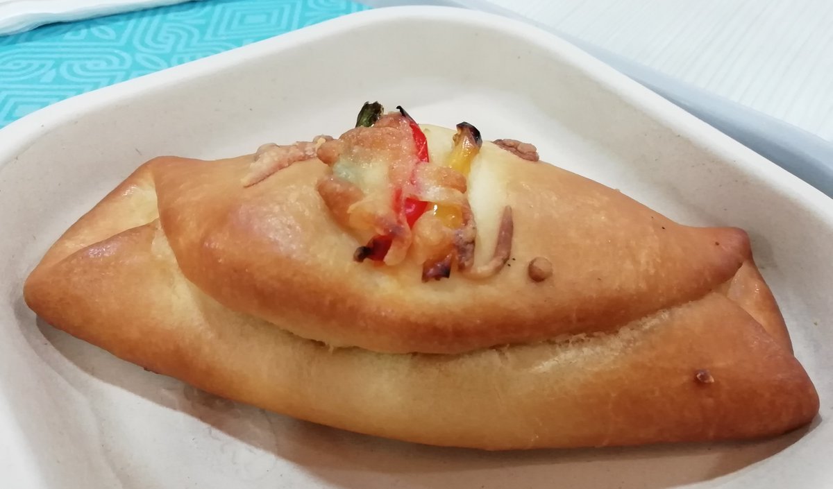 Folkways15's tweet image. Current mood is to devour some hot &amp;amp; spicy PANEER BRUNCH...😋
HAPPY MAKAR SANKRANTI FRIENDS...🤗
.
.
.
#paneerlove #paneerdishes #paneerdish #instafood #gurgoanfood #foodphotography #foodie #SpiceSlicebite #cravingnow #SoGood #picoftheday #foodporn