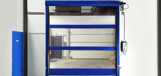 Manusa_co's tweet photo. #Ferroflex
Puerta rápida enrollable de acero.
⚙ Este tipo de puerta, de 3x3 metros, presenta una característica especial, la lona se ha fabricado con la máxima transparencia posible, permitiendo una gran visualización de los espacios que la #puerta delimita.
#Innovación https://t.co/6EWsOI06DC