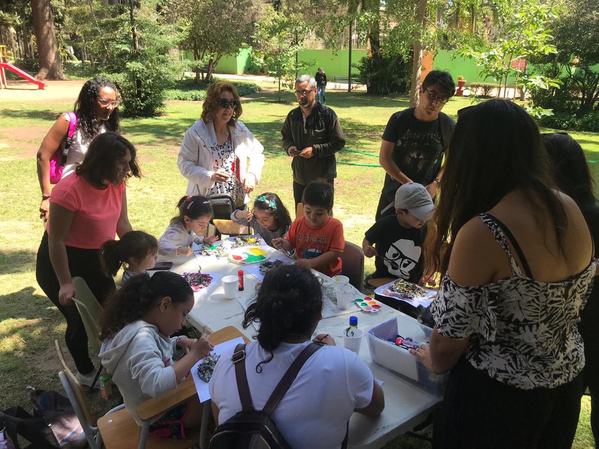 dagpmunivina's tweet photo. Alcaldesa #VirginiaReginato invita a participar en familia del Taller “Descubriendo con mis Manos”, todos los viernes de enero en la Quinta Vergara #viveviña #panoramas #vinadelmar https://t.co/hDbf8GJD4I
