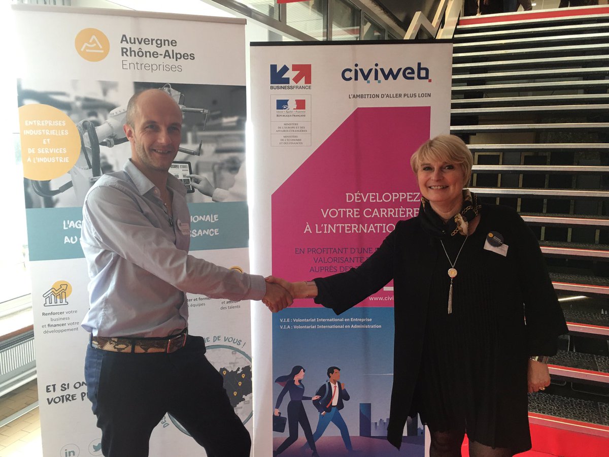 En suivi de la convention #Vie_Rh signée le mois dernier <a href="/VilledeGrenoble/">Ville de Grenoble</a> pour le rassemblement #TeamFranceExport entre @BF_VIE et @AURAentreprises retrouvailles sur #forum #recrutement <a href="/EMLYON/">emlyon business school</a> <a href="/auvergnerhalpes/">Auvergne-Rhône-Alpes</a> en avant le V.I.E temps partagé
