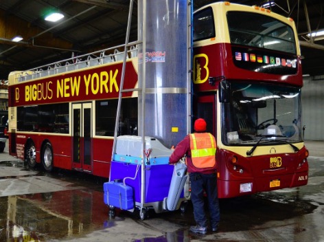 Bitimec's tweet photo. Big Bus Tours - ON-THE-ROAD VEHICLE WASHING EQUIPMENT AND SYSTEMS. Washing machines for cars, vans, limos, buses, RV's, coaches, cut-aways, trucks, trailers &amp; tankers. #newyork   #buswash https://t.co/Oh6Ta3HdKT