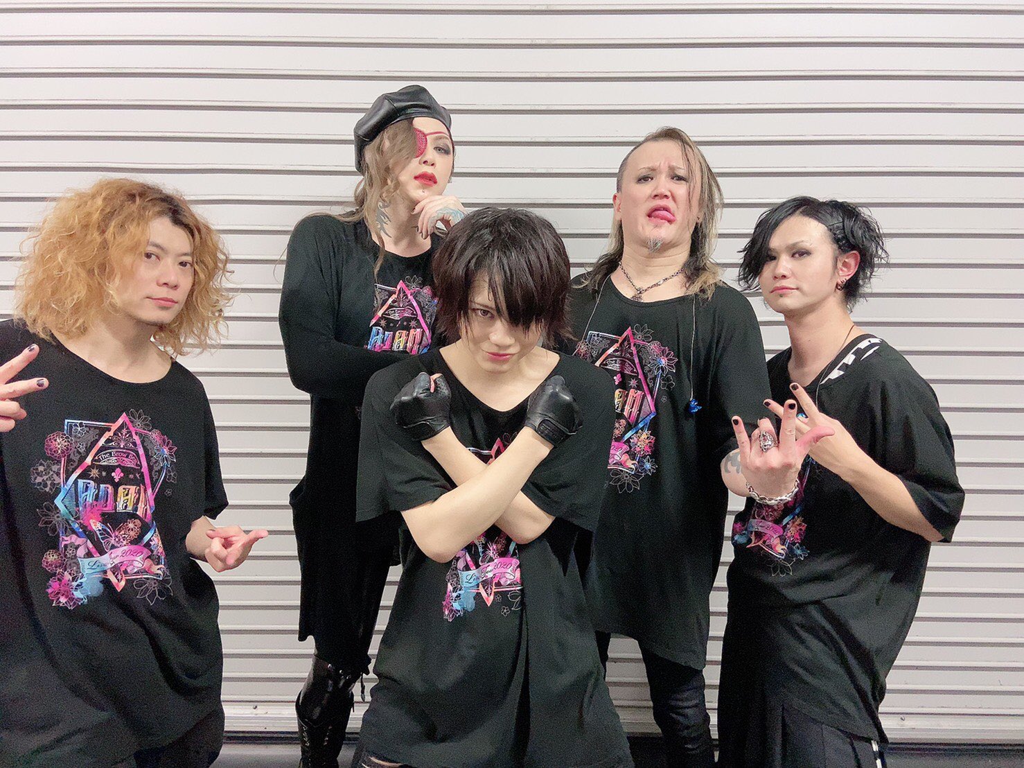 【新品未開封】The Brow Beat Adamパーカー 新品未開封】The Brow Beat Adamパーカー