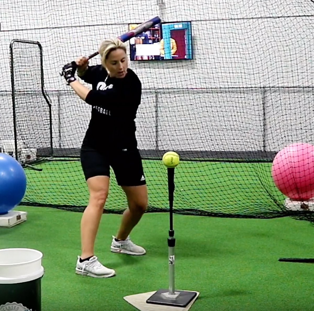 AndersonBatCo's tweet image. New Hitting Tip Video Up At Andersonbat.com
Learn more about the path of the pitch and how to practice the "Barrel To Path" drill from a certified coach.
#andersonbat #hittingtip #battingtip #baseball #softball