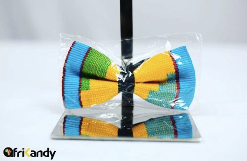 Afri_Kandy's tweet photo. MANDEM! the season of hall parties is almost upon us! GHANA INDEPENDENCE DAY is almost here. check out our authentic kente bow ties at https://t.co/g9KF4qQLi2 to have you looking sweet for the motives🤪✅ https://t.co/LVgl3Paqjb