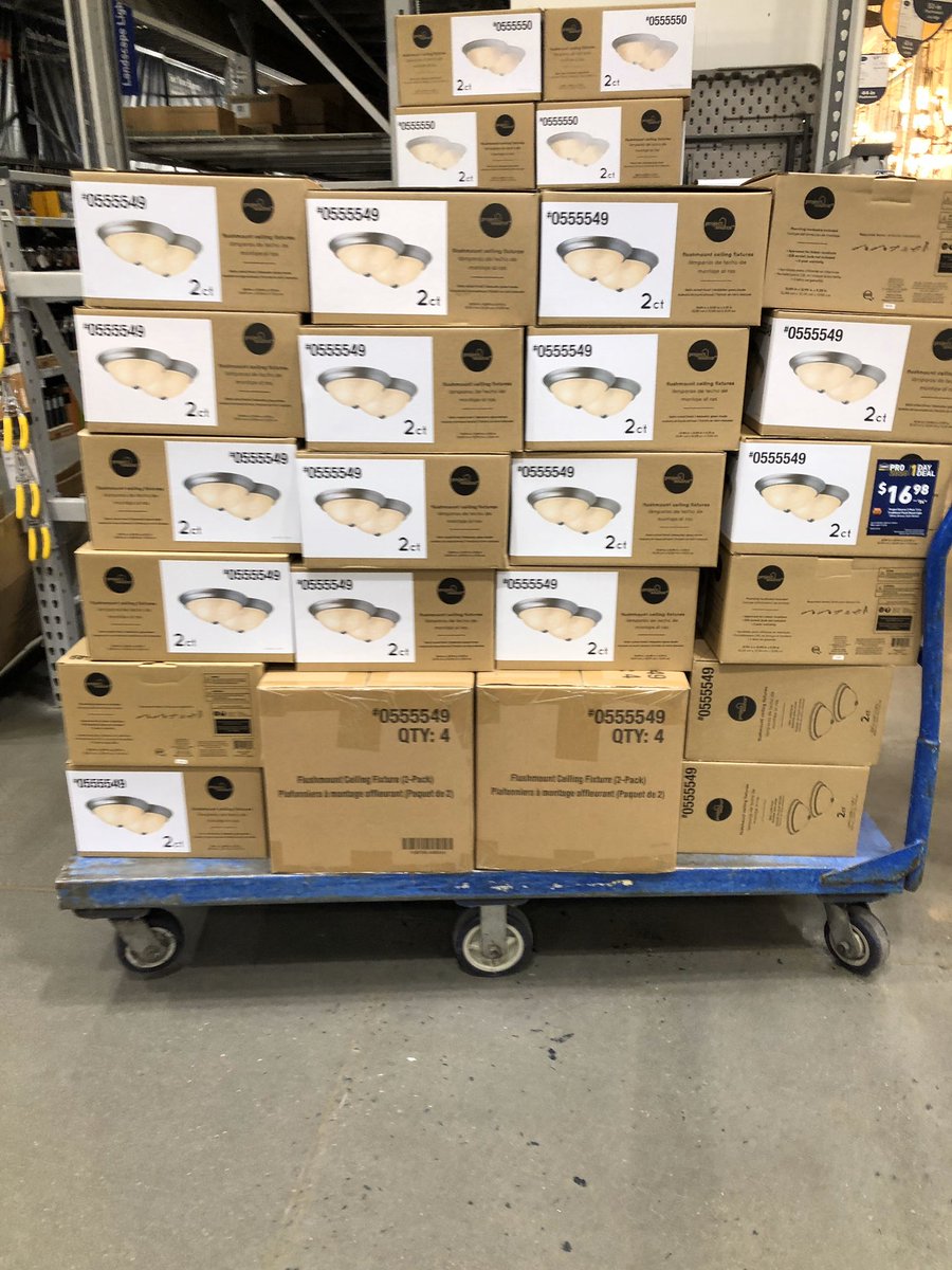 BryanSchlosser's tweet photo. The Pro’s loved yesterday’s deal of the day!!! @BlueBoxR1 https://t.co/ydCo8zcnaF
