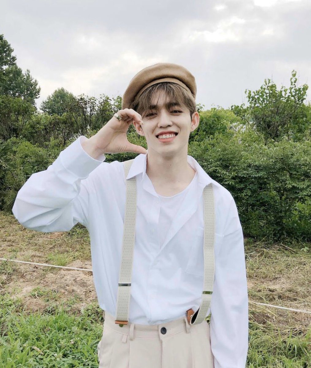 ☆ day 14 ☆my favourite pictures of seungcheol he be like *beautiful noises*