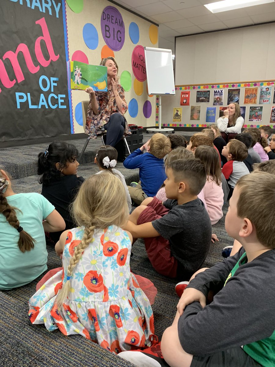 CarlsonECSE's tweet photo. Kindergarten read aloud with a special guest reader. #HESLions #Kindergarten  #storytime https://t.co/kddjrf1SR8