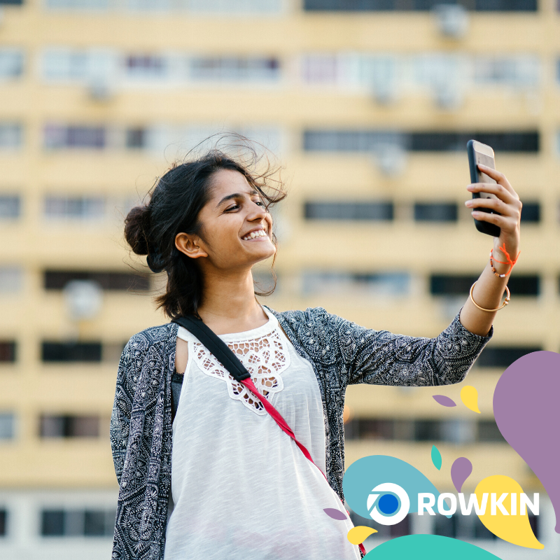 RowkinInc's tweet photo. Your award-winning smile + ear-friendly #Rowkin 'buds = the perfect #selfie :D #smilesfordays https://t.co/Vgj0kdePej